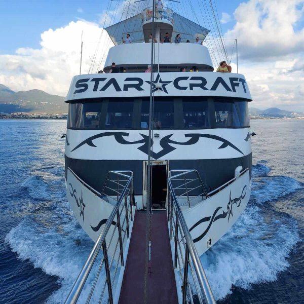 Starcraft- Night Party on the Boat ! (Aly)