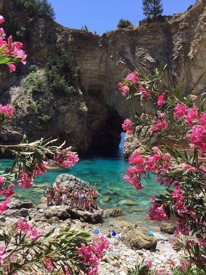 King’s Cove (Hole in the Sea Bay) & Yenidunya Cave